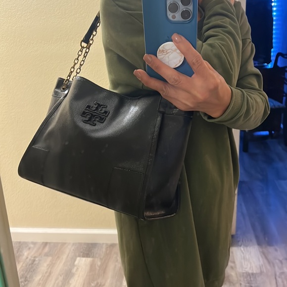 Pre-loved Authentic Tory Burch shoulder bag - Picture 11 of 11